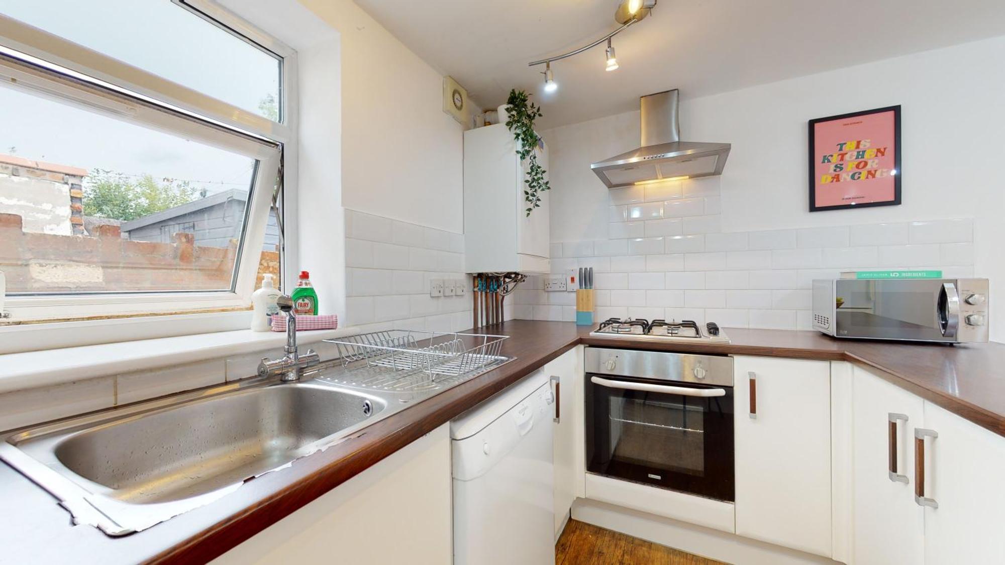 Cosy Cardiff Apartment And Patio Ngoại thất bức ảnh
