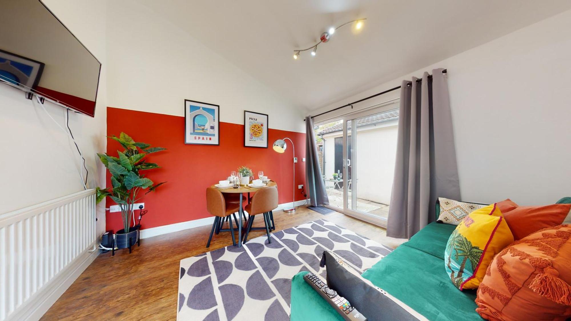 Cosy Cardiff Apartment And Patio Ngoại thất bức ảnh