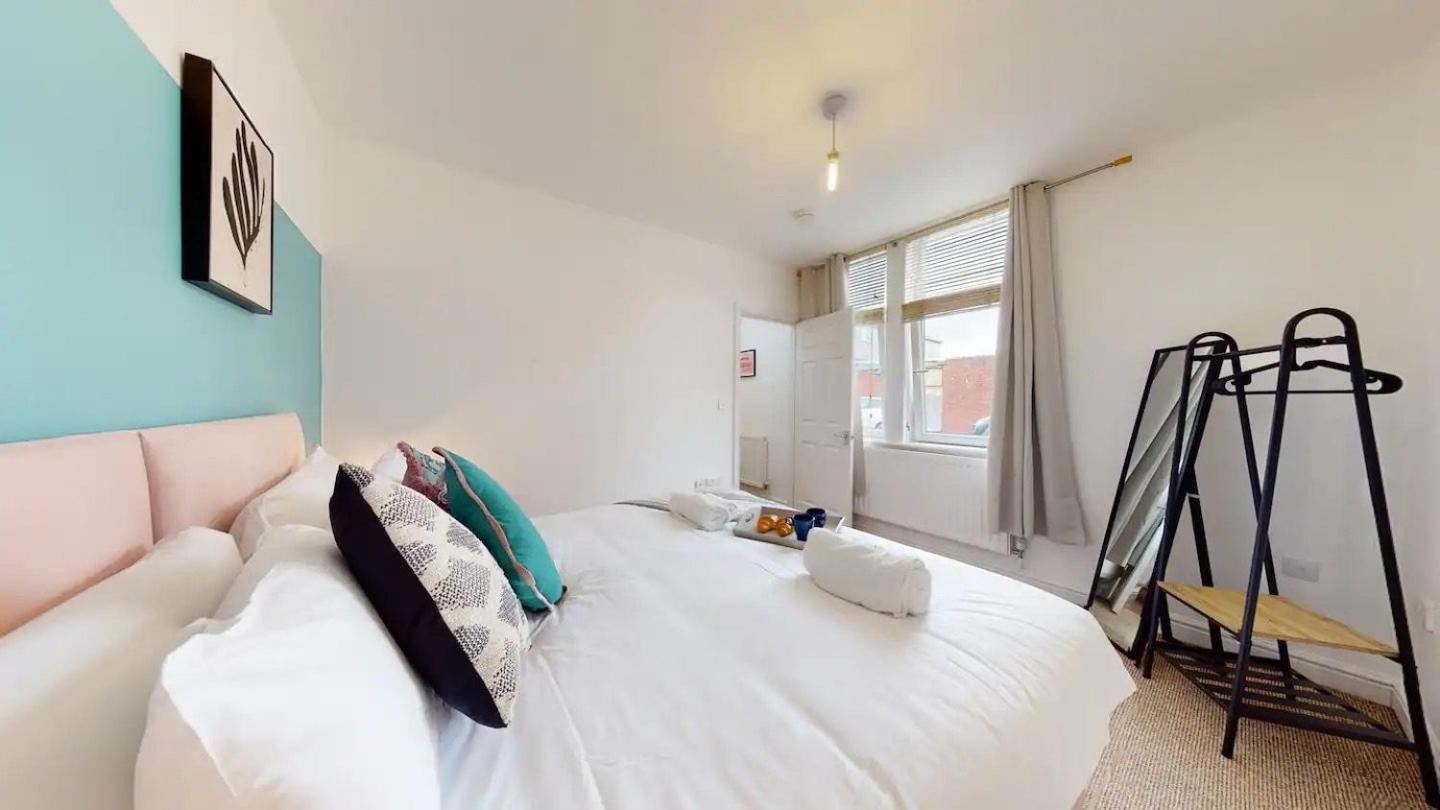 Cosy Cardiff Apartment And Patio Ngoại thất bức ảnh