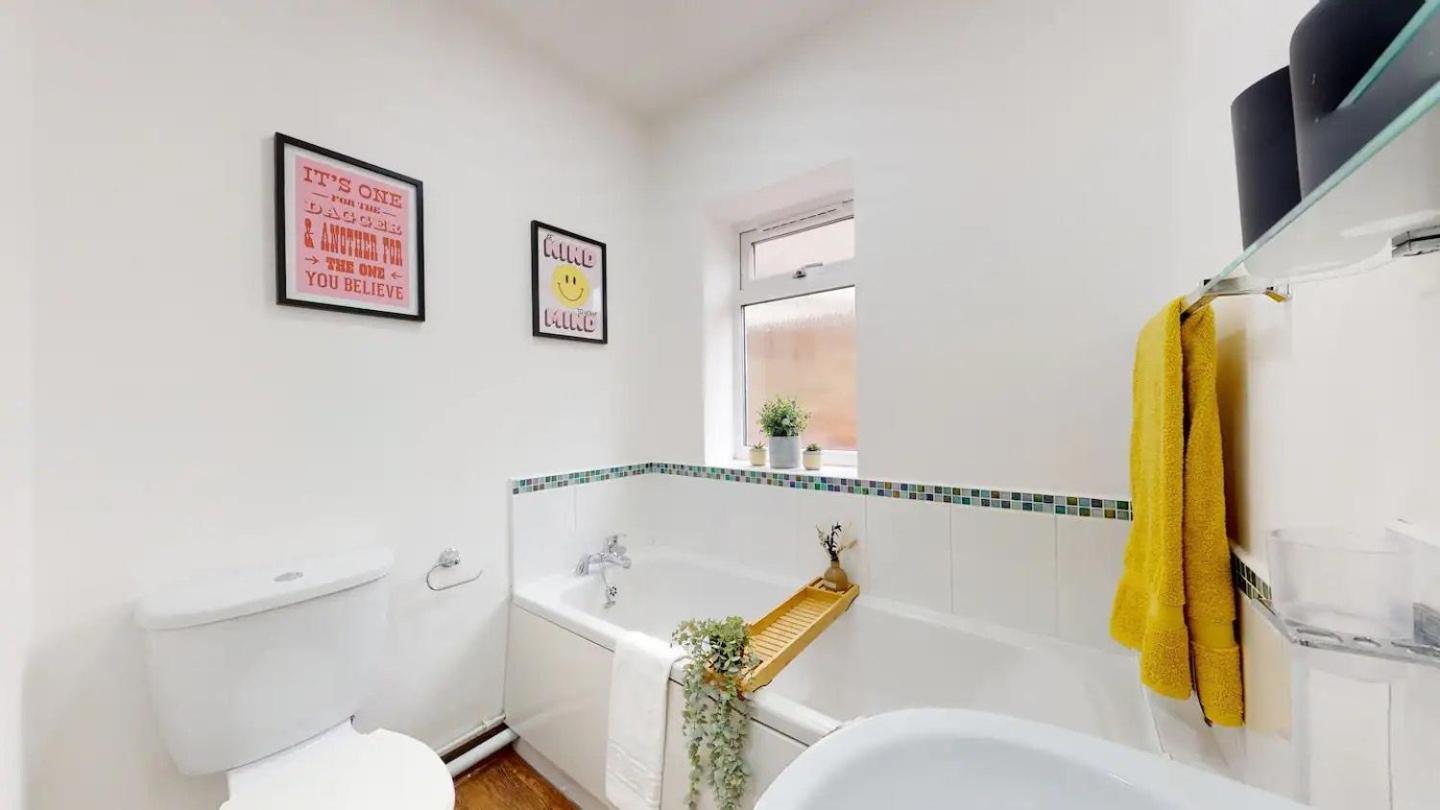 Cosy Cardiff Apartment And Patio Ngoại thất bức ảnh