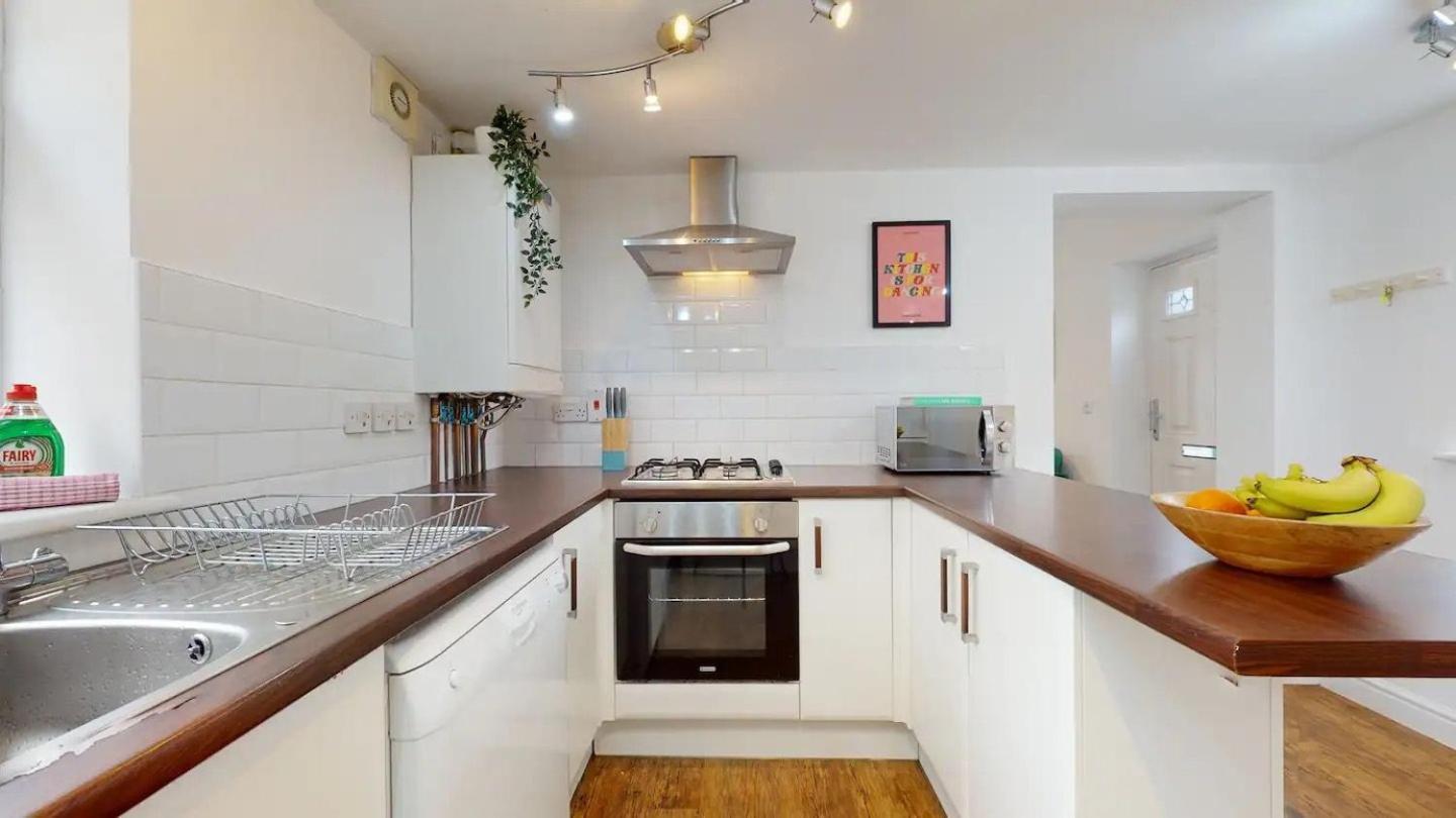 Cosy Cardiff Apartment And Patio Ngoại thất bức ảnh